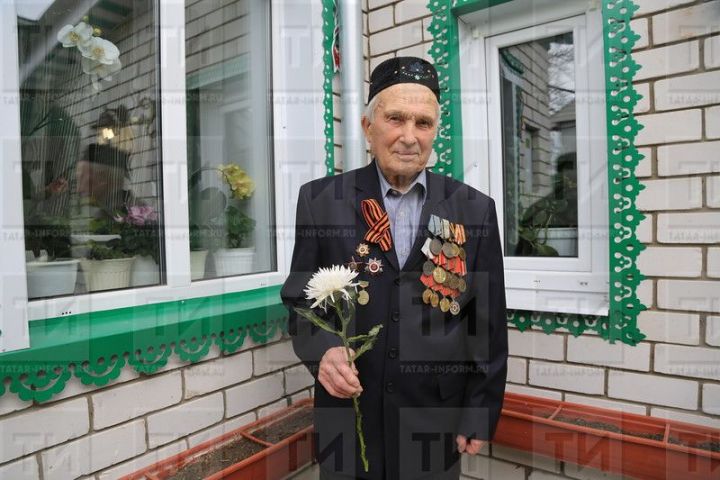 Татарстанцы-ветераны получат по 10 тысяч