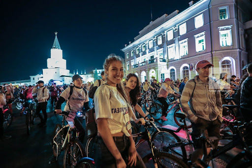 Ночной велофест: прокатимся культурно