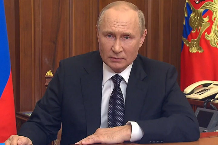 Путин: «Мы не можем отдать близких нам людей на растерзание палачам»