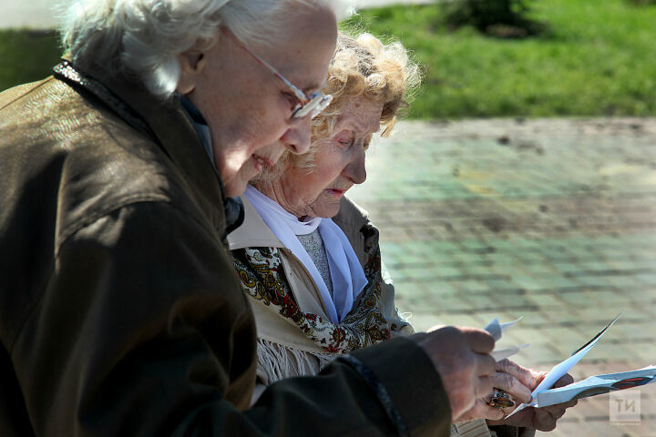 Старших надо уважать: декада пожилых в Казани