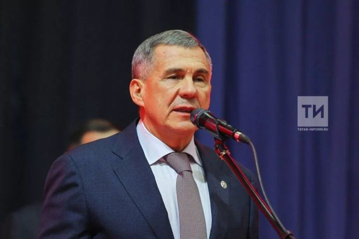 Минниханов обсудил проблемы мобилизованных татарстанцев