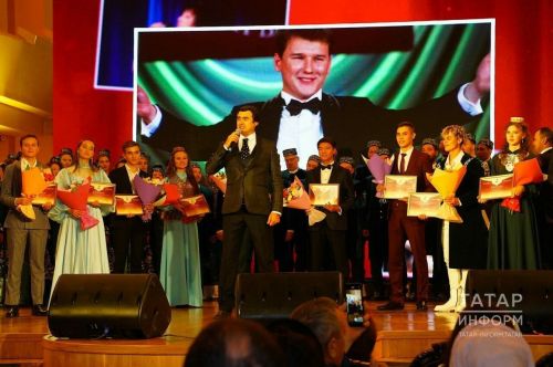 Рәшит Ваһапов исемендәге фестивальнең егерменче юбилей концерты узды