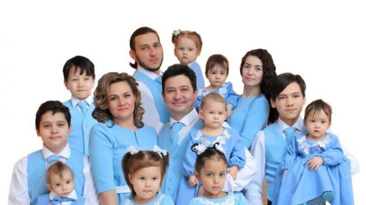 Татарстанская семья взяла Россию