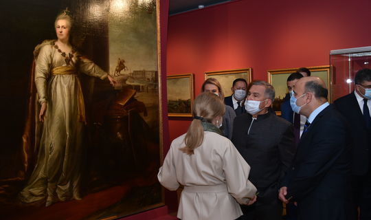 Глава Республики посетил Екатерину Великую
